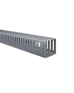 Panduit FC3X3LG2 F Nar Slot W Cover 2m (82.6 mm de Ancho 79.2 mm de Alto y 2 m de Largo)